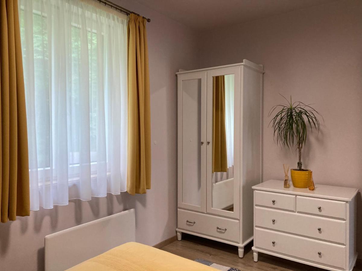 Csicsergő Vendégház Villa Nagymaros Esterno foto