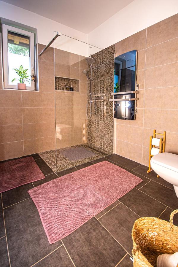 Csicsergő Vendégház Villa Nagymaros Esterno foto